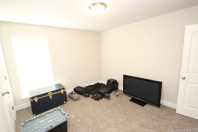 6074 AKIN CIRCLE, San Antonio, TX 78261