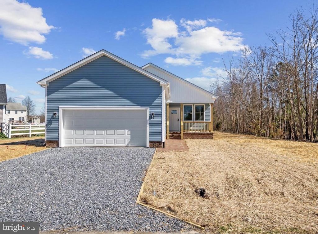 5 SUNRISE AVE, Ridgely, MD 21660