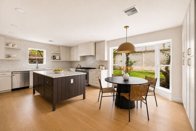 9410 Shady Valley Drive, Dallas, TX 75238