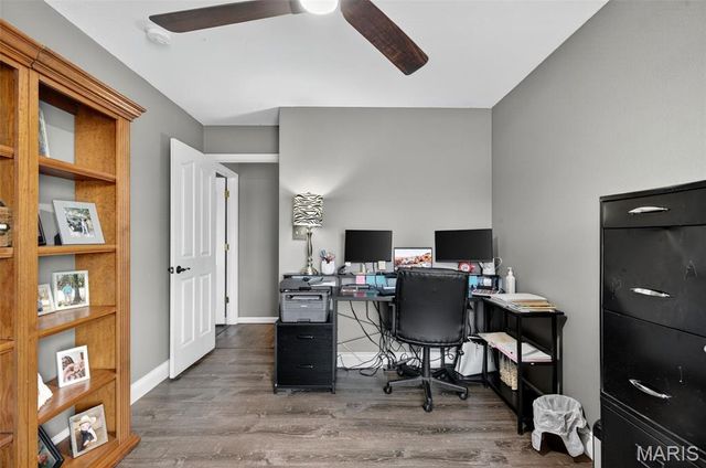 9628 Persimmon Point Drive, Hillsboro, MO 63050