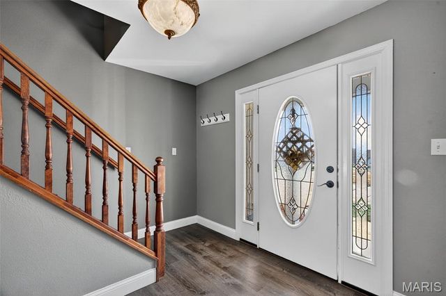 9628 Persimmon Point Drive, Hillsboro, MO 63050