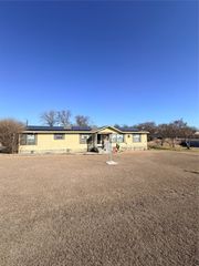 54 Spring Creek Circle, Grand Prairie, TX 75054