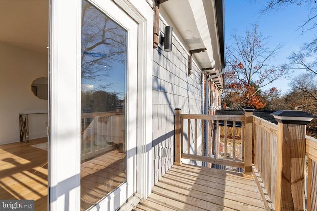 6218 SUITLAND RD, Suitland, MD 20746