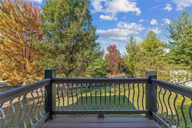 2301 NE Colonnade Avenue, Blue Springs, MO 64029