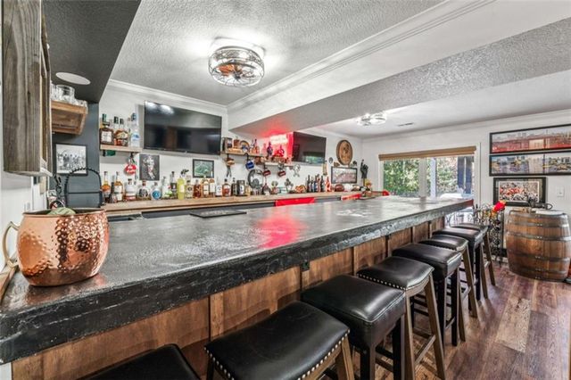 2301 NE Colonnade Avenue, Blue Springs, MO 64029