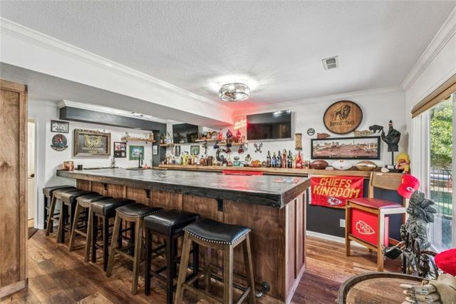 2301 NE Colonnade Avenue, Blue Springs, MO 64029