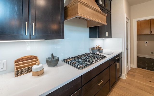 830 Aspen Bluffs, Crosby, TX 77532