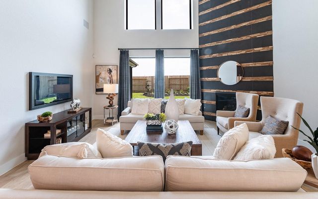 830 Aspen Bluffs, Crosby, TX 77532