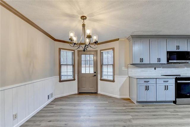 2377 Centerville Rosebud Road, Loganville, GA 30052