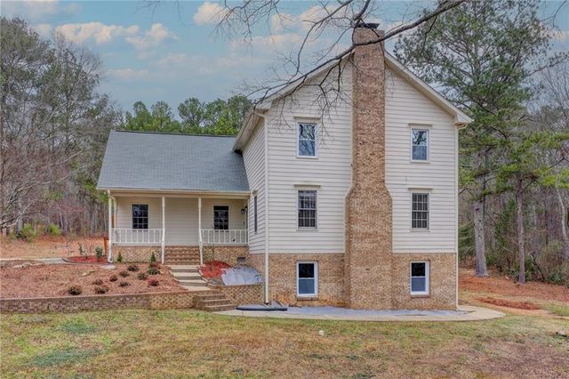 2377 Centerville Rosebud Road, Loganville, GA 30052