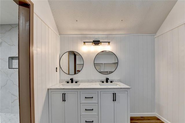 2377 Centerville Rosebud Road, Loganville, GA 30052