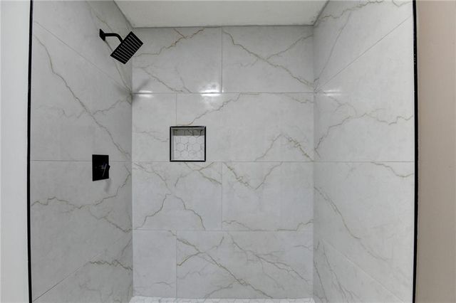 2377 Centerville Rosebud Road, Loganville, GA 30052