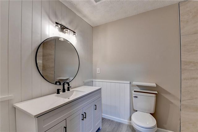 2377 Centerville Rosebud Road, Loganville, GA 30052