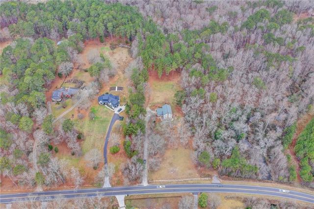 2377 Centerville Rosebud Road, Loganville, GA 30052