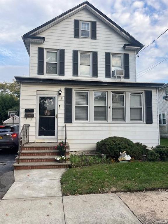 181 Verbena Avenue, Floral Park, NY 11001