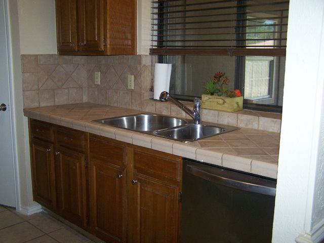 827 Meandering Way, Mesquite, TX 75150