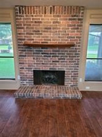 827 Meandering Way, Mesquite, TX 75150