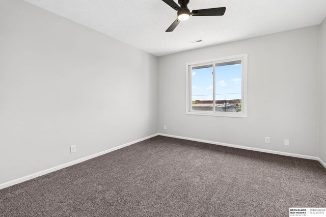 10315 Nebraska Avenue, Omaha, NE 68134