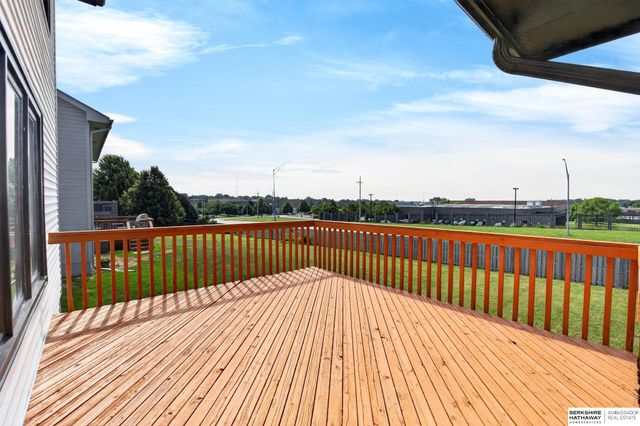10315 Nebraska Avenue, Omaha, NE 68134