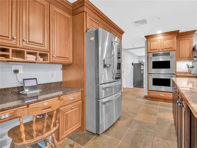 5 Colony Drive, Johnston, RI 02919