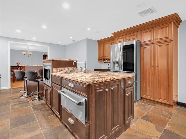 5 Colony Drive, Johnston, RI 02919