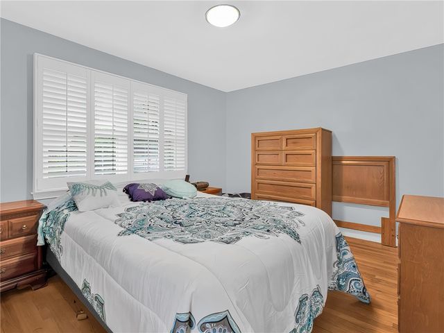 5 Colony Drive, Johnston, RI 02919