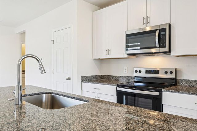 614 PENNYWORT STREET, Lake Alfred, FL 33850