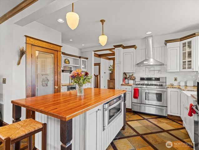 2400 H Street, Vancouver, WA 98663