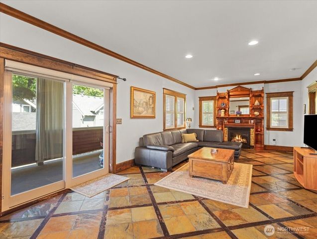 2400 H Street, Vancouver, WA 98663