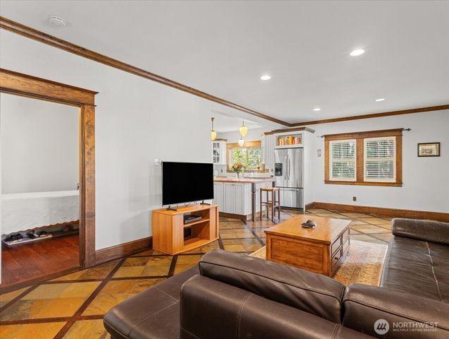 2400 H Street, Vancouver, WA 98663