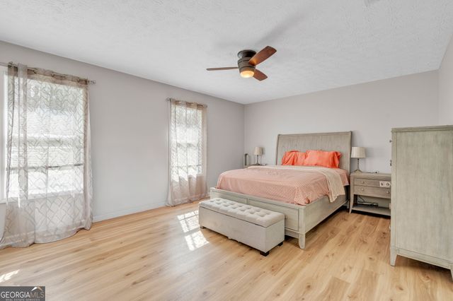 120 Watertown Way, Fayetteville, GA 30215