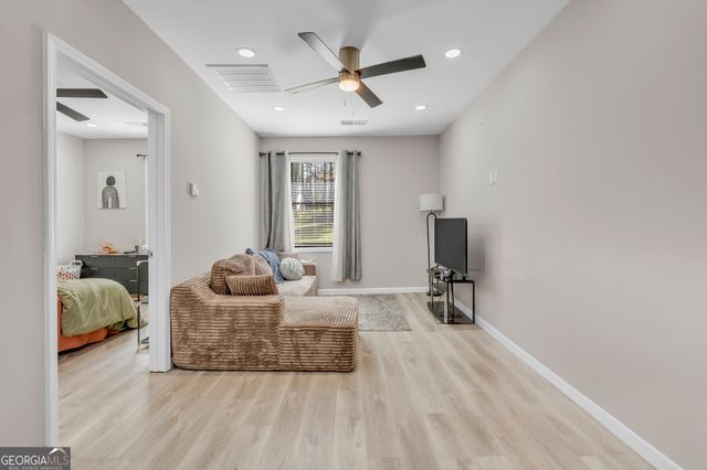 120 Watertown Way, Fayetteville, GA 30215