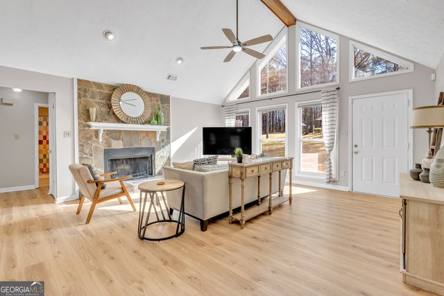 120 Watertown Way, Fayetteville, GA 30215