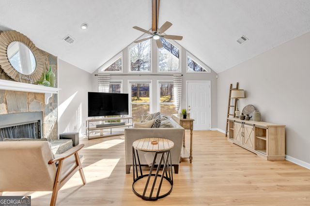 120 Watertown Way, Fayetteville, GA 30215