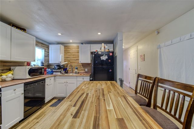 4586 Camino Ejercito, Fort Mohave, AZ 86426