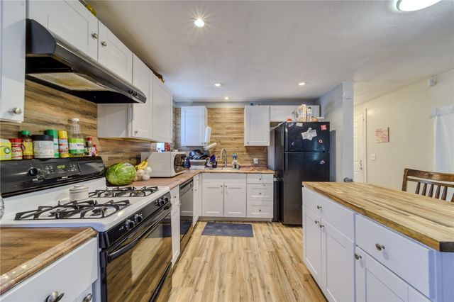 4586 Camino Ejercito, Fort Mohave, AZ 86426