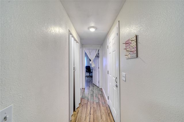 4586 Camino Ejercito, Fort Mohave, AZ 86426