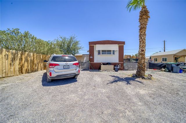 4586 Camino Ejercito, Fort Mohave, AZ 86426
