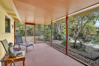 2048 SW 28th Terrace, Fort Lauderdale, FL 33312