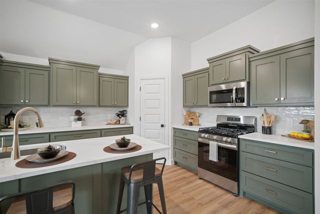 27762 E 109th Street S, Coweta, OK 74429