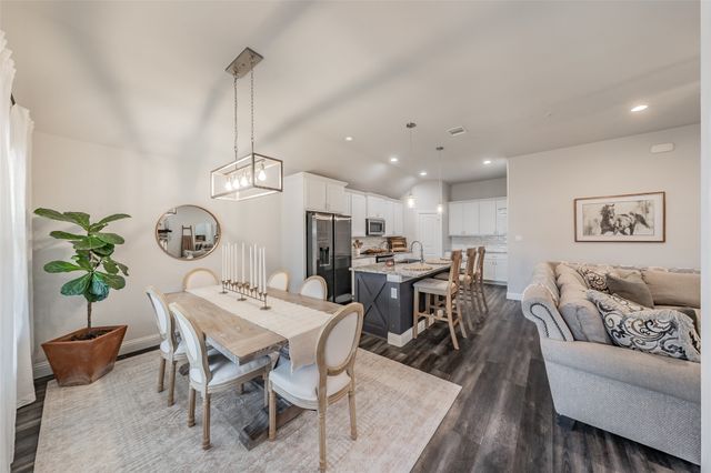 141 Maverick Lane, Pilot Point, TX 76258