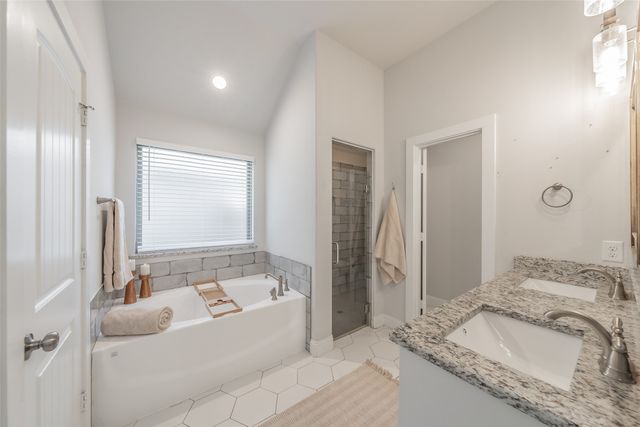 141 Maverick Lane, Pilot Point, TX 76258