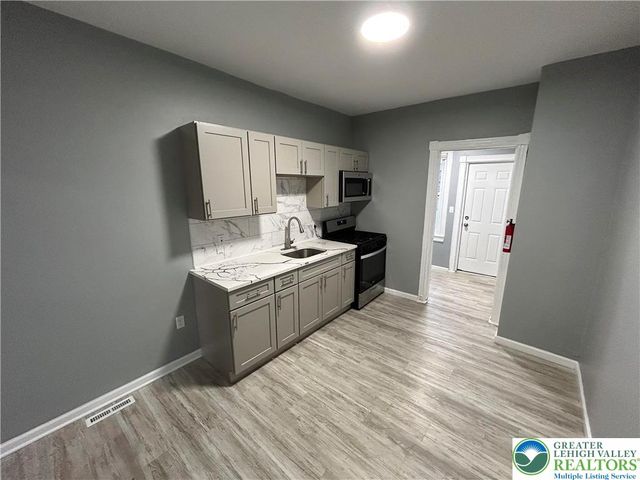 333 North Lumber Street, Allentown City, PA 18102