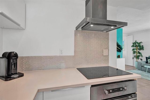 535 Hendricks Isle 209, Fort Lauderdale, FL 33301