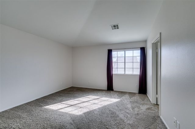 5351 Chili Pepper Street, Las Vegas, NV 89118