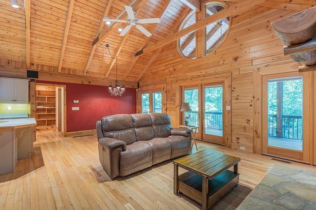 217 Hideaway Cove, Hayesville, NC 28904
