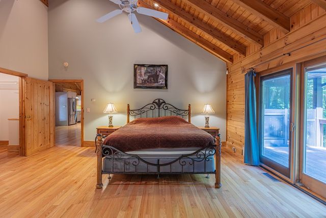 217 Hideaway Cove, Hayesville, NC 28904