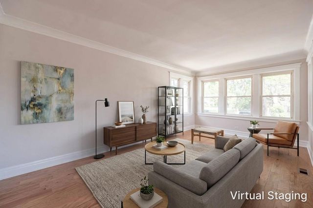 39 W 113th Place, Chicago, IL 60628