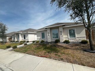 1018 N Abbey Avenue, Edinburg, TX 78541