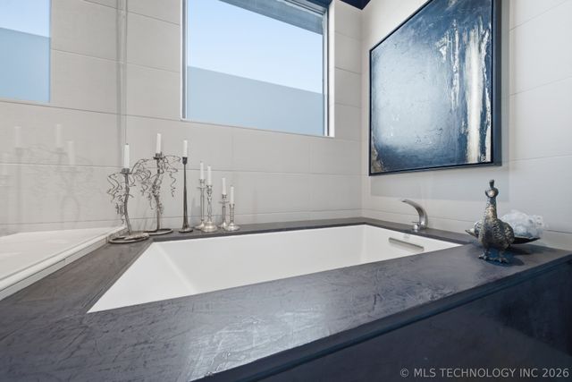 9614 Horizon Circle, Sperry, OK 74073